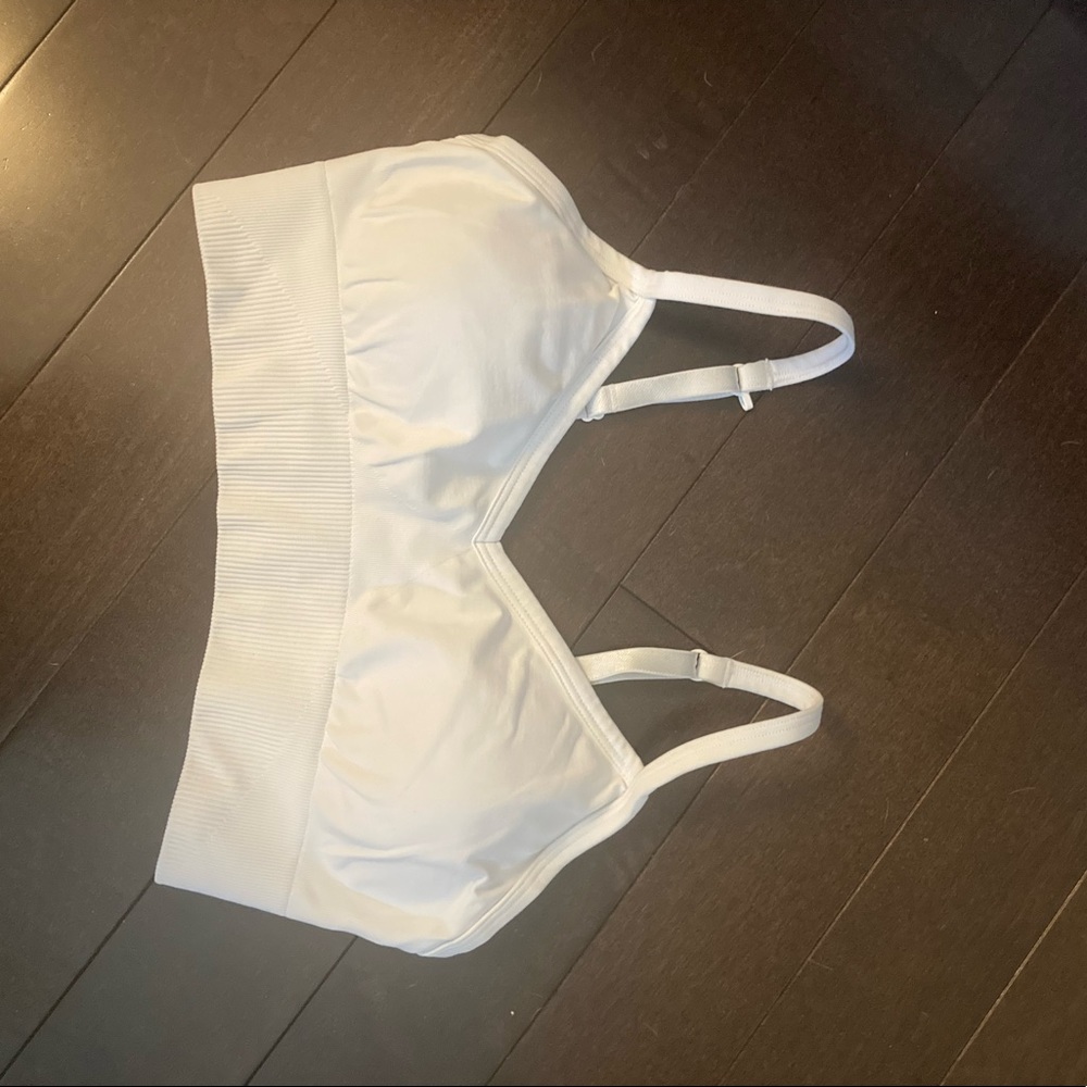 Lulu Lemon Ebb to Street Bra